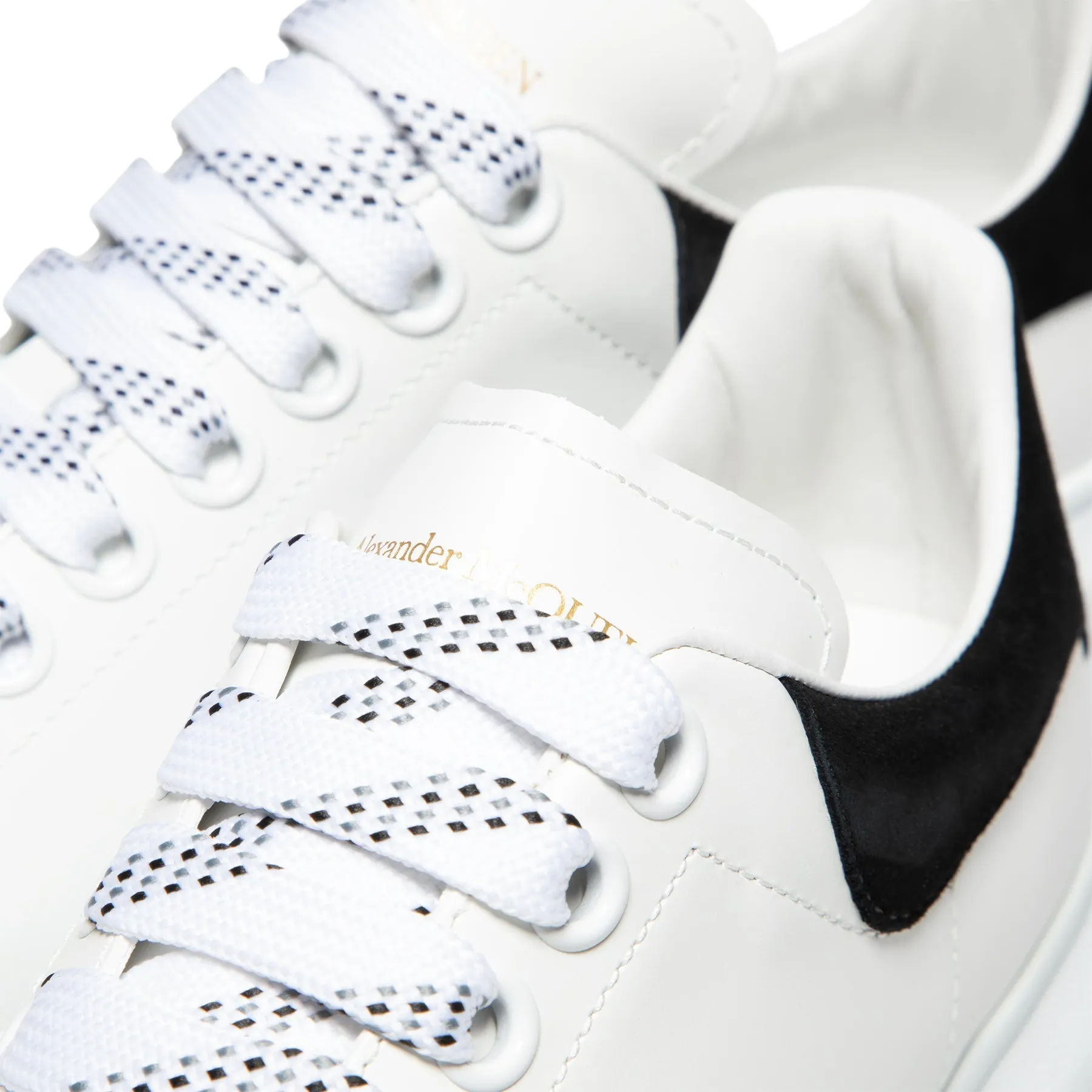 Alexander McQueen Womens Oversized Sneaker (White/Black)