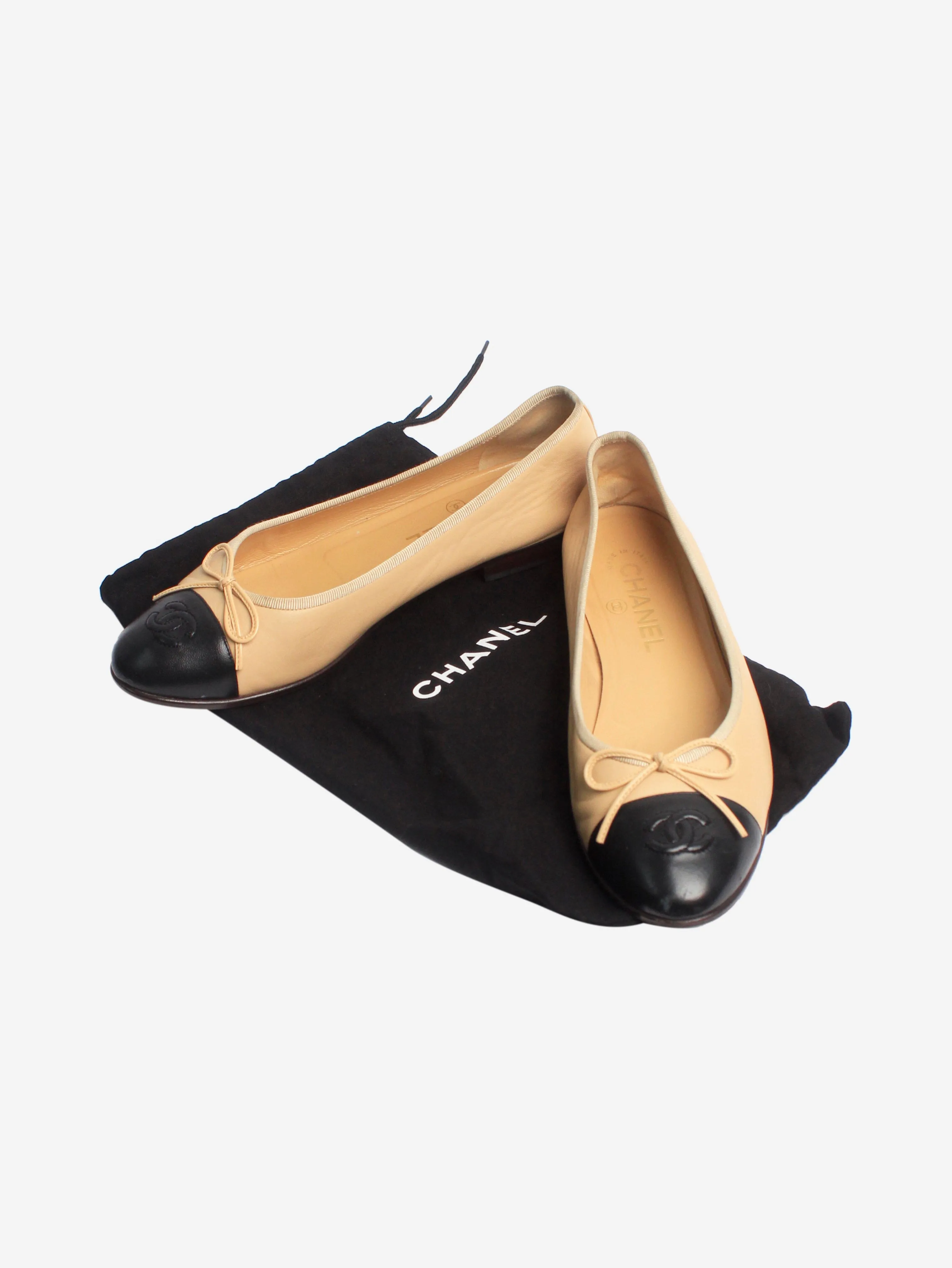 Beige leather ballet flats - size EU 38
