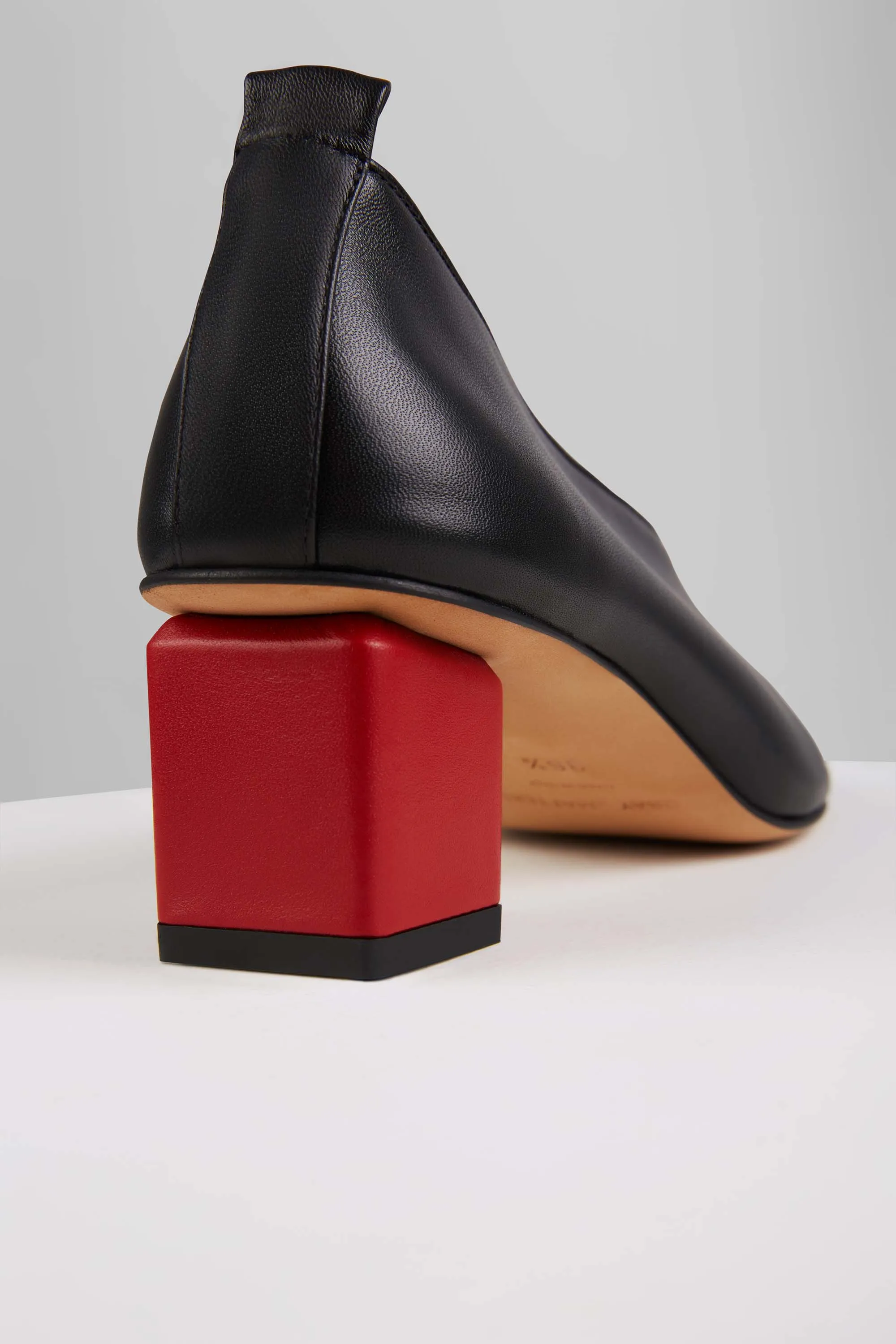 Mildred Classic in Nero Rosso