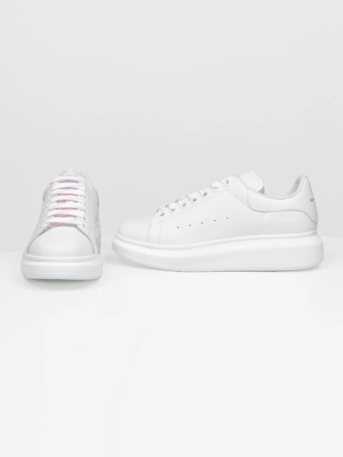 Sneaker mit Oversized-Sohle - Weiß