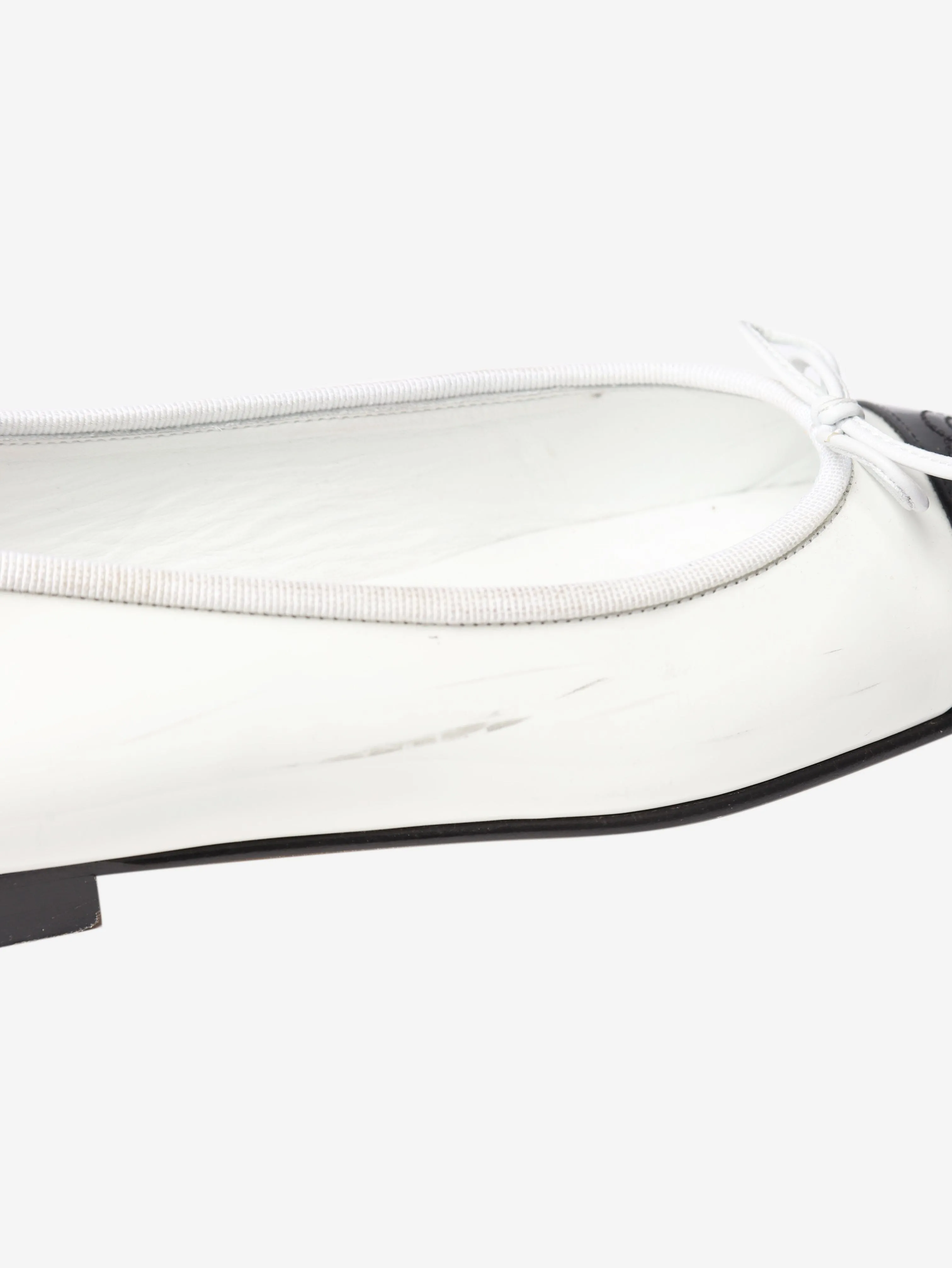 White patent leather ballet flats - size EU 37